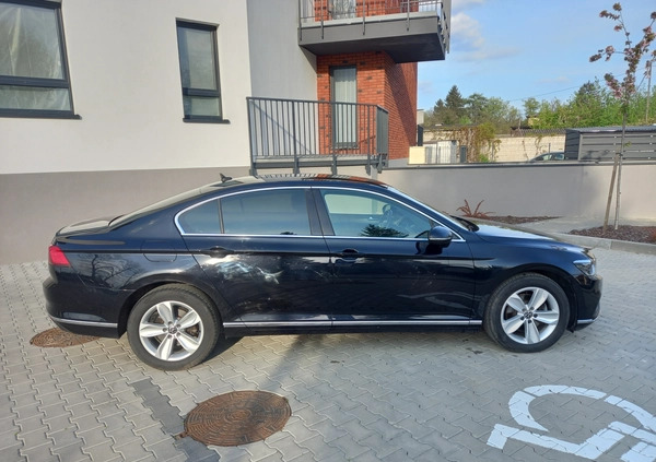 Volkswagen Passat cena 84900 przebieg: 138000, rok produkcji 2020 z Warszawa małe 781